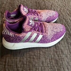 Adidas Swift Run Womens Purple Pink Knit‎ Running Shoes PRB 698001 Size 11